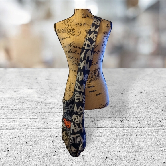 Robin ruth canvas crossbody hobo bag - Picture 5 of 15